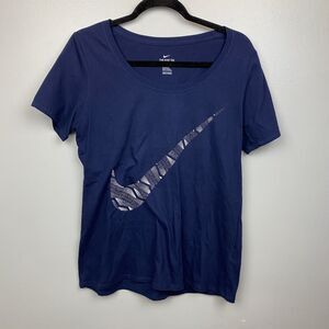 Nike Shirt Womens M Blue Short Sleeve Scoop Neck Center‎ Swoosh Athletic Fit